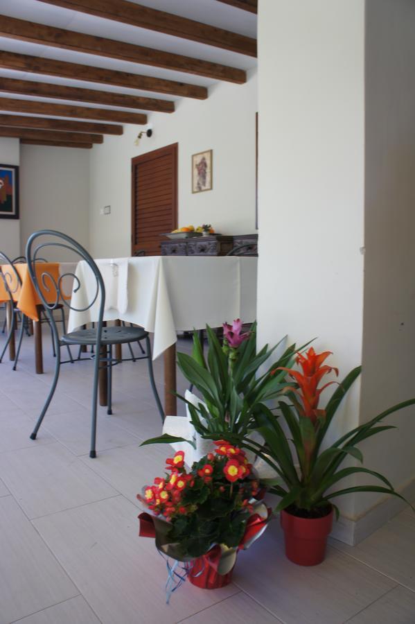 Locanda Farorientale Bed and Breakfast Santa Lucia  Exteriör bild